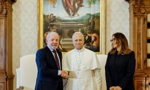 Presidente da República, Luiz Inácio Lula da Silva, durante audiência com o papa Leão XIV, na Biblioteca do Palácio Apostólico, no Vaticano