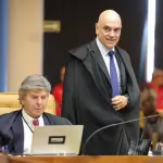 Em destaque, ministro Alexandre de Moraes, em sessão plenária do STF desta quarta-feira, 15