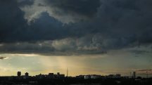 Meteorologistas chamam a atenção para o alto volume de chuvas e tempestades no Rio Grande do Sul | Foto: Marcello Casal Jr/Agência Brasil tempestades