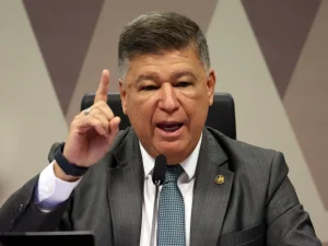 Carlos Viana