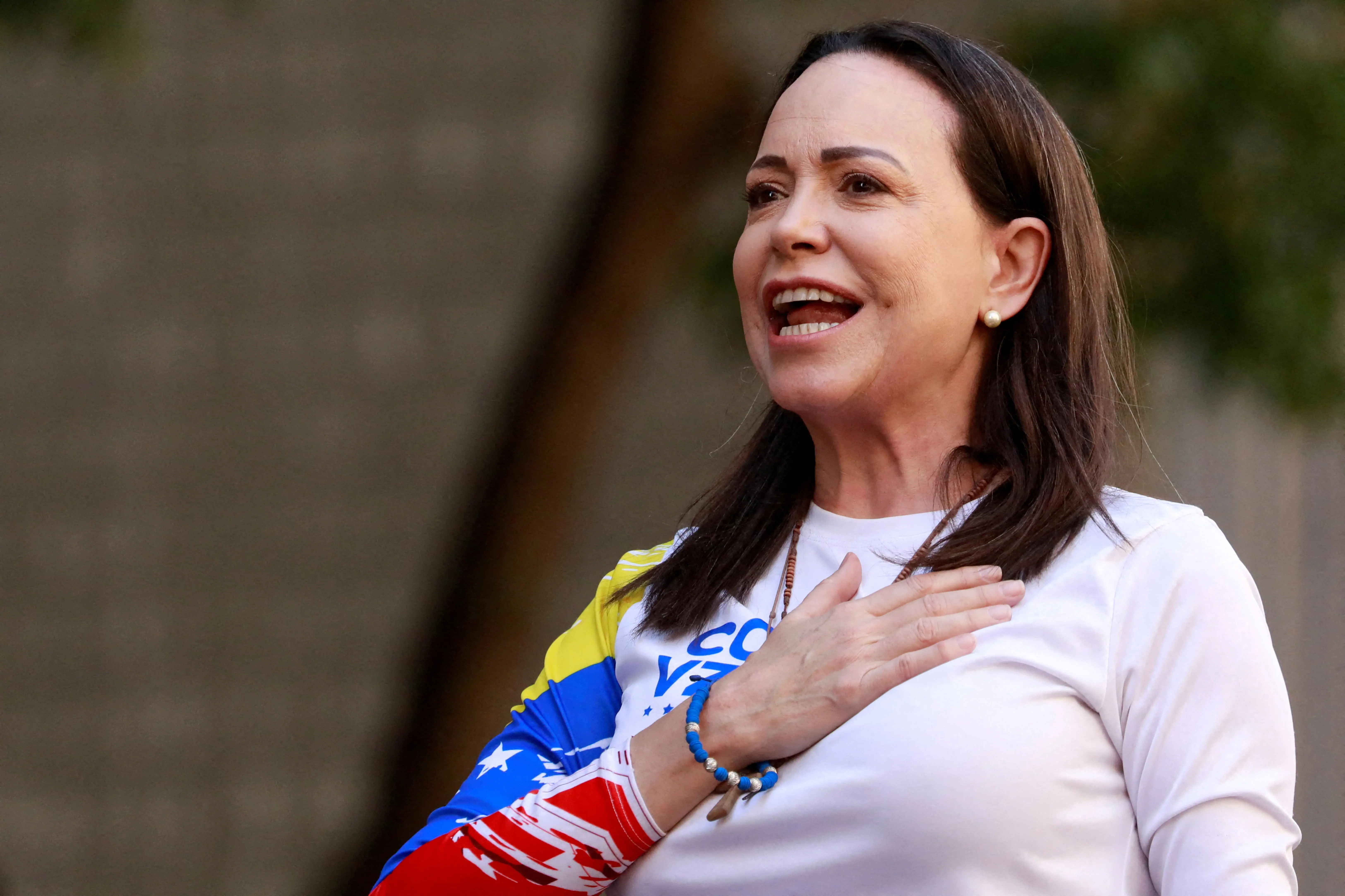 A líder da oposição venezuelana, Maria Corina Machado, em um protesto antes da posse do ditador Nicolás Maduro - 9/1/2025 | Foto: Leonardo Fernandez Viloria/Reuters