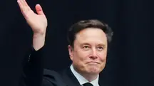 O CEO da Tesla, Elon Musk, em uma cerimônia em memória do ativista conservador Charlie Kirk, no Estádio State Farm, em Glendale, Arizona - 21/9/2025 | Foto: Daniel Cole/Reuters