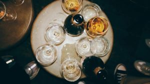 Metanol: Rio lança curso gratuito sobre identificação de bebidas adulteradas