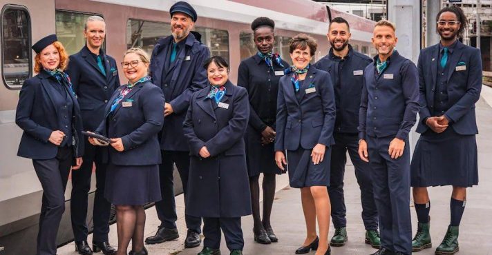 Novos uniformes da companhia ferroviária Eurostar
