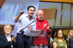 Hugo Motta e Lula durante no Rio de Janeiro - 15/10/2025 | Foto: Tomaz Silva/Agência Brasil