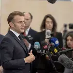 O presidente da França, Emmanuel Macron, durante entrevista coletiva à imprensa: caos político | Foto: Reprodução/Twitter/X