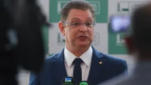 Oposição - Deputado Sóstenes Cavalcante durante coletiva à imprensa no salão verde da Câmara dos Deputados. Foto Lula Marques/ Agência Brasil