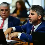 O senador Marcos Rogério (à direita) é autor do requerimento para a apuração em Rondônia | Foto: Divulgação/Agência Senado