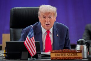 Trump discursa durante a Cúpula Asean-EUA em Kuala Lumpur, Malásia - 26/10/2025 | Foto: Vincent Thian/Reuters