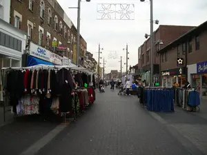 Ataque aconteceu na Walthamstow High Street, em Londres | Foto: Reprodução/GoogleMaps