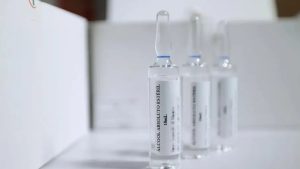 Ampola de etanol farmacêutico | Foto: Reprodução/Ministério da Saúde