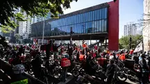 Protesto de motoboys em São Paulo; IBGE