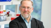 Cientista descobre que ganhou Nobel de Medicina depois de dias offline