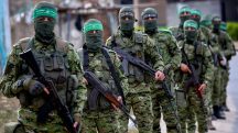 Terroristas do Hamas patrulham ruas de Gaza, em meio a tensões com clãs rivais que disputam influência no território | Foto: Divulgação/IDF
