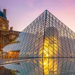 O Louvre abriga mais de 33 mil obras de todas as épocas, incluindo antiguidades do Egito, Mesopotâmia e mundo clássico | Foto: Divulgação/Museu do Louvre