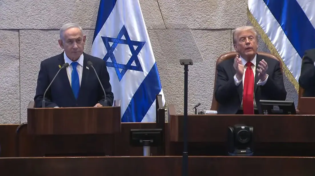 Benjamin Netanyahu e Donald Trump no Knesset - 13/12/2025 | Foto: Reprodução/YouTube