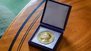 A medalha do prêmio Nobel da Paz | Foto: Divulgação/Geir Anders Rybakken Ørslien
