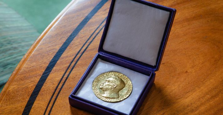 A medalha do prêmio Nobel da Paz | Foto: Divulgação/Geir Anders Rybakken Ørslien