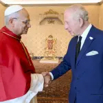 A visita marca o primeiro encontro de Charles III com o papa Leão XIV, eleito em maio deste ano | Foto: Divulgação/Palácio de Buckingham