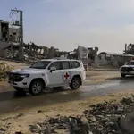 Veículos da Cruz Vermelha em Gaza | Foto: Divulgação/Cruz Vermelha