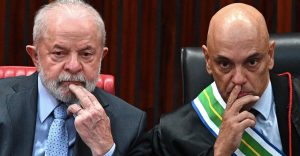 Alexandre de Moraes ao lado do presidente Lula, em registro que simboliza a sintonia entre STF e Planalto | Foto: Reprodução/X