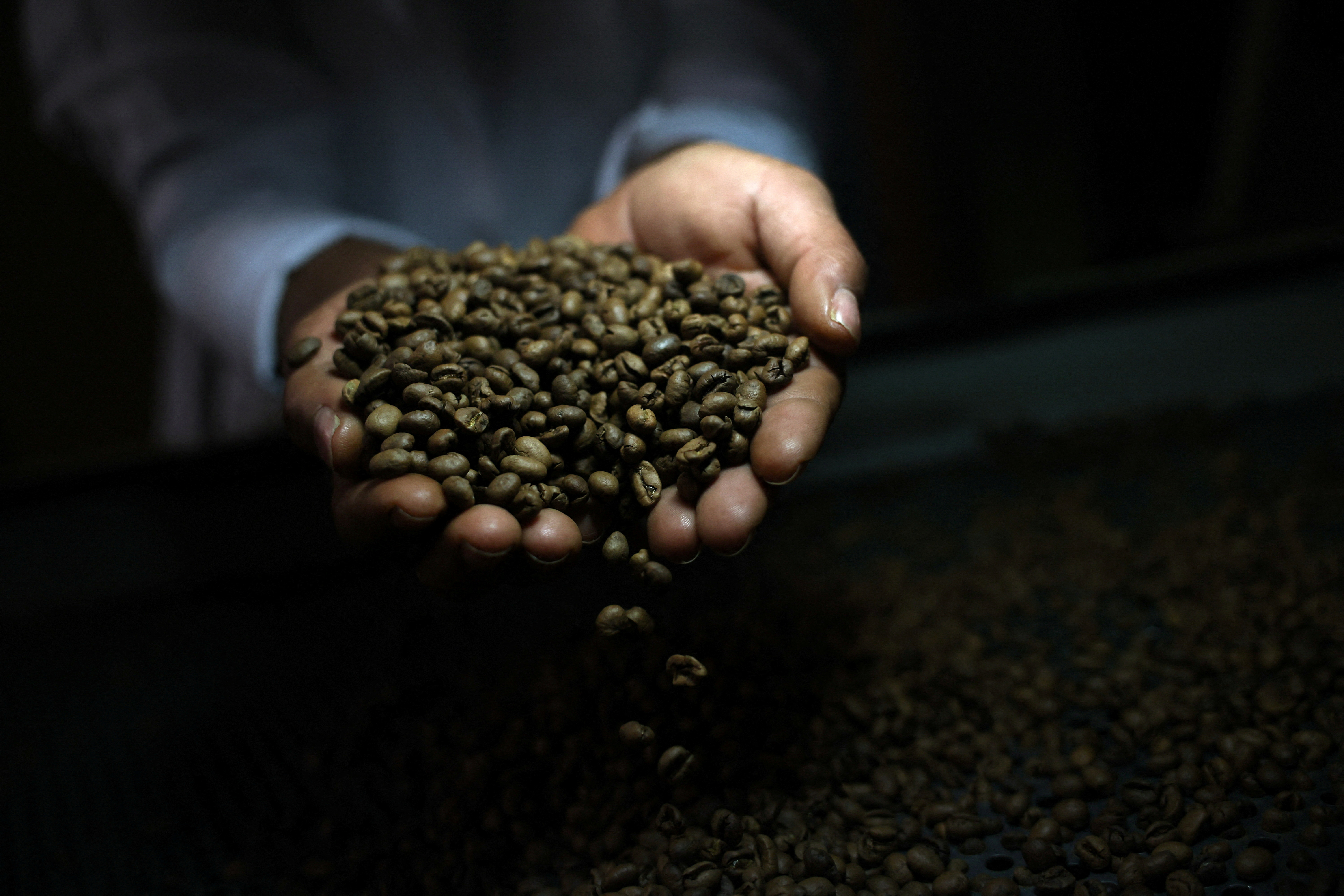Café em grãos do Brasil | Foto: REUTERS/Adriano Machado/File Photo