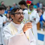 O padre Alexsandro da Silva Lima tinha 44 anos e era pároco da Paróquia Nossa Senhora Aparecida de Douradina | Foto: Reprodução/Redes sociais