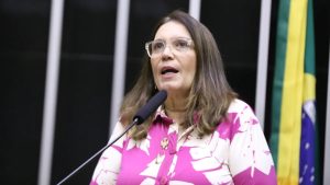 A deputada federal Bia Kicis (PL/DF): no Senado para fazer prevalecer a Constituição | Foto: Divulgação/Câmara dos Deputados