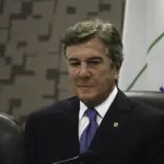 Jair Bolsonaro não recebeu o mesmo tratamento dado ao também ex-presidente Fernando Collor | Foto: Fabio Rodrigues Pozzebom/Agência Brasil