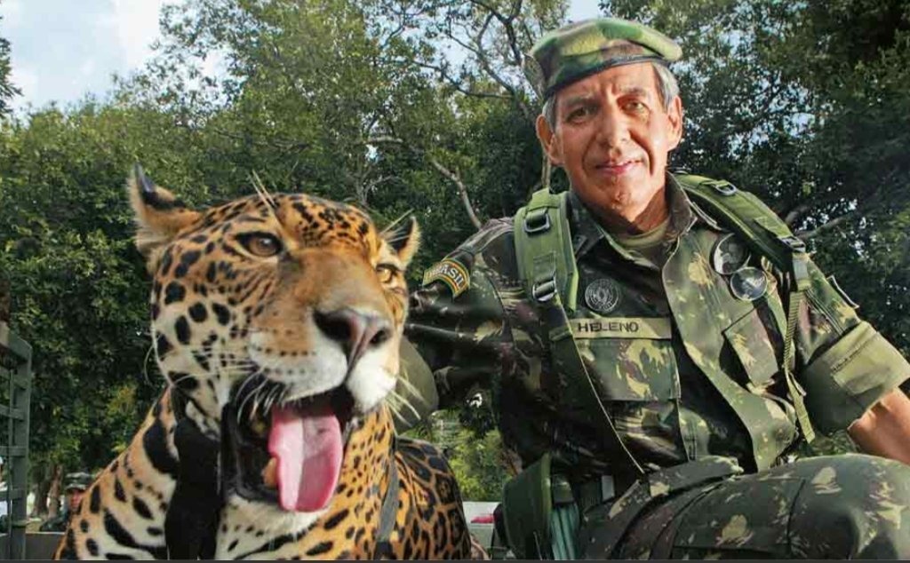 O general Augusto Heleno, em foto no período de 2007 e 2009, em que era chefe do Comando Militar da Amazônia | Foto: Reprodução/X