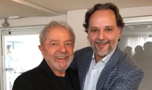 lula advogados homenagem reeleição