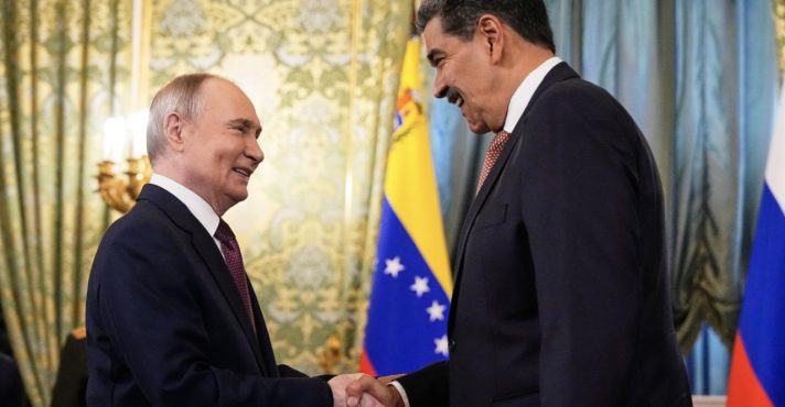 Presidentes da Rússia, Vladimir Putin, e da Venezuela, Nicolás Maduro