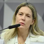 O ministro do STF André Mendonça concedeu prisão domiciliar a Thaísa