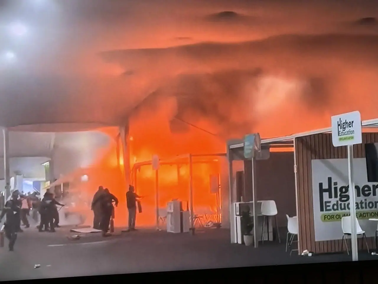 Área da COP30 pega fogo, mas ninguém fica ferido