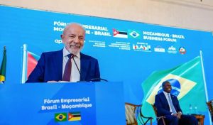 Lula viajou a Maputo depois do encontro do G20 em Johannesburgo, na África do Sul