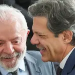 O presidente Lula da Silva e o ministro da Fazenda, Fernando Haddad: piora histórica | Foto: Antonio Cruz/Agência Brasil