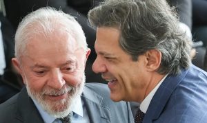 O presidente Lula da Silva e o ministro da Fazenda, Fernando Haddad: piora histórica | Foto: Antonio Cruz/Agência Brasil