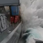 Otan divulga imagem do momento em que fragata dinamarquesa é atingida por torpedo no mar da Noruega | Foto: Reprodução/Twitter/X