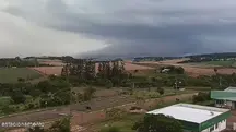 Tempo fechou antes da chegada de um tornado no Paraná | Foto: Reprodução