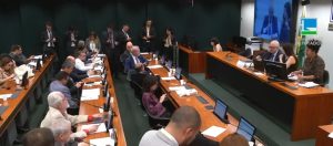 Sessão na Comissão de Saúde da Câmara dos Deputados - 26/11/2025 | Foto: Reprodução/YouTube