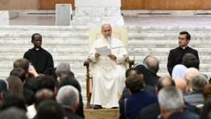 Papa Leão XIV afirma que aparições de Cristo na França não são sobrenaturais