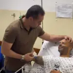 governador Cláudio castro hospital visita policiais