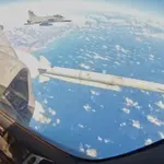 Míssel do Gripen foi disparado contra drone na costa do Rio Grande do Norte | Foto: Sargentos Frutuoso DCTA e Müller Marin/ CECOMSAER