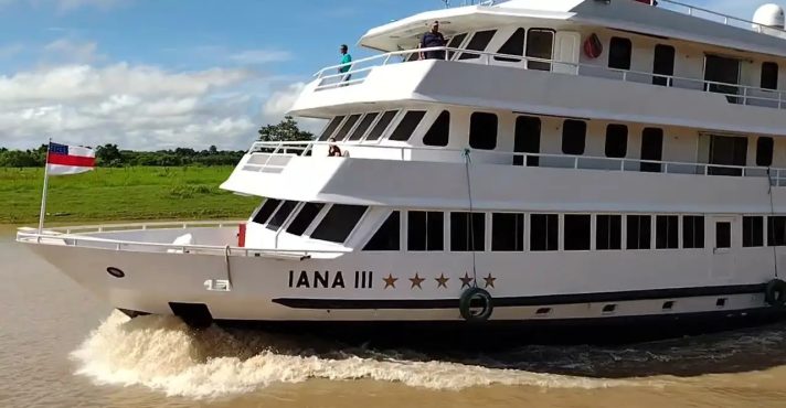 O iate Iana tem um histórico de serviços prestados a políticos amazonenses, sendo citado em diferentes episódios | Foto: Divulgação