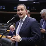derrite; Câmara