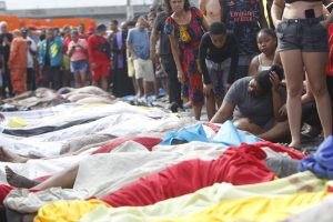 iml - corpos em praça da penha