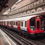 Ataque Trem em Londres, na Inglaterra | Foto: Reprodução/iStock