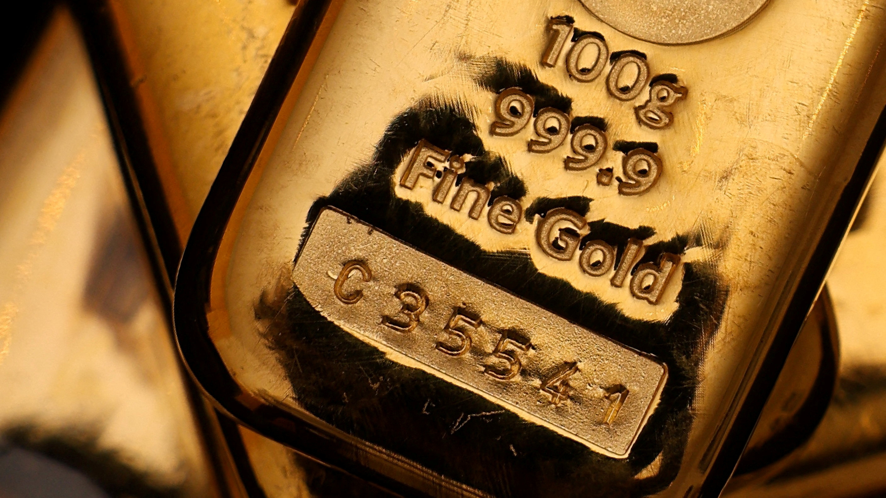 Lingote de ouro |  Foto: REUTERS/Hiba Kola/File Photo
