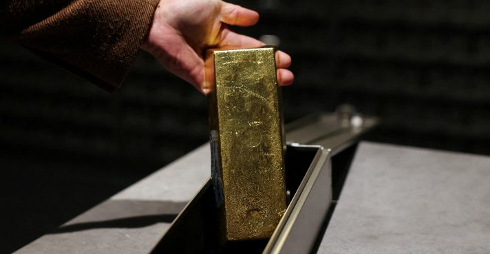 Lingote de ouro | Foto: REUTERS/Edgar Su/File Photo