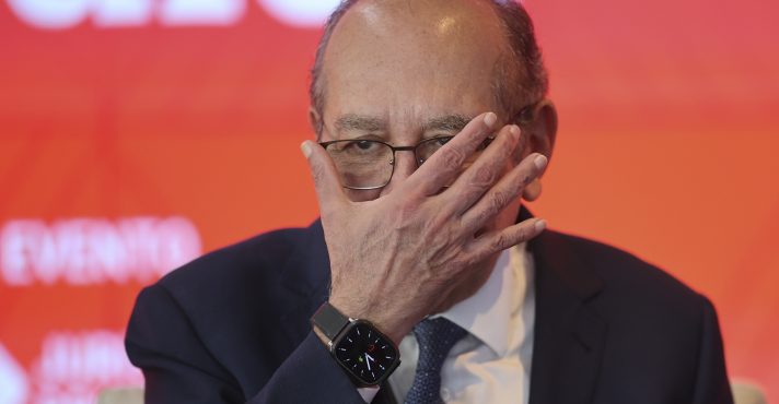 O decano do STF, Gilmar Mendes, durante o Fórum Jota, em Brasília - 4/12/2025 | Foto: Mateus Bonomi/Agif/Estadão Conteúdo